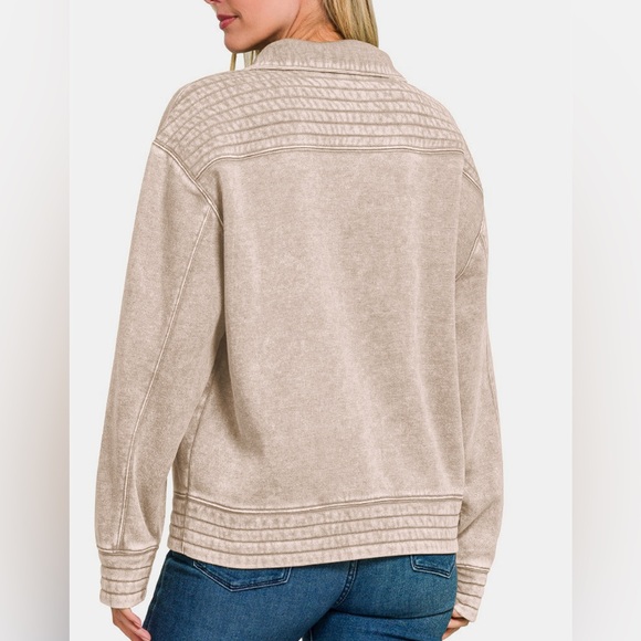 NWT Zenana Cream Acid Washed Half Snap Fleece Collared Sweatshirt - Picture 3 of 3